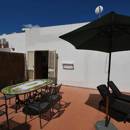 Appartamento Oasi 2 Terrace Overlooking The Sea In Canneto (Lipari)