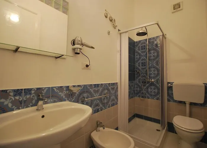 Oasi 2 Terrace Overlooking The Sea In