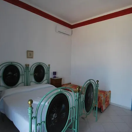Apartamento Oasi 2 Terrace Overlooking The Sea In *